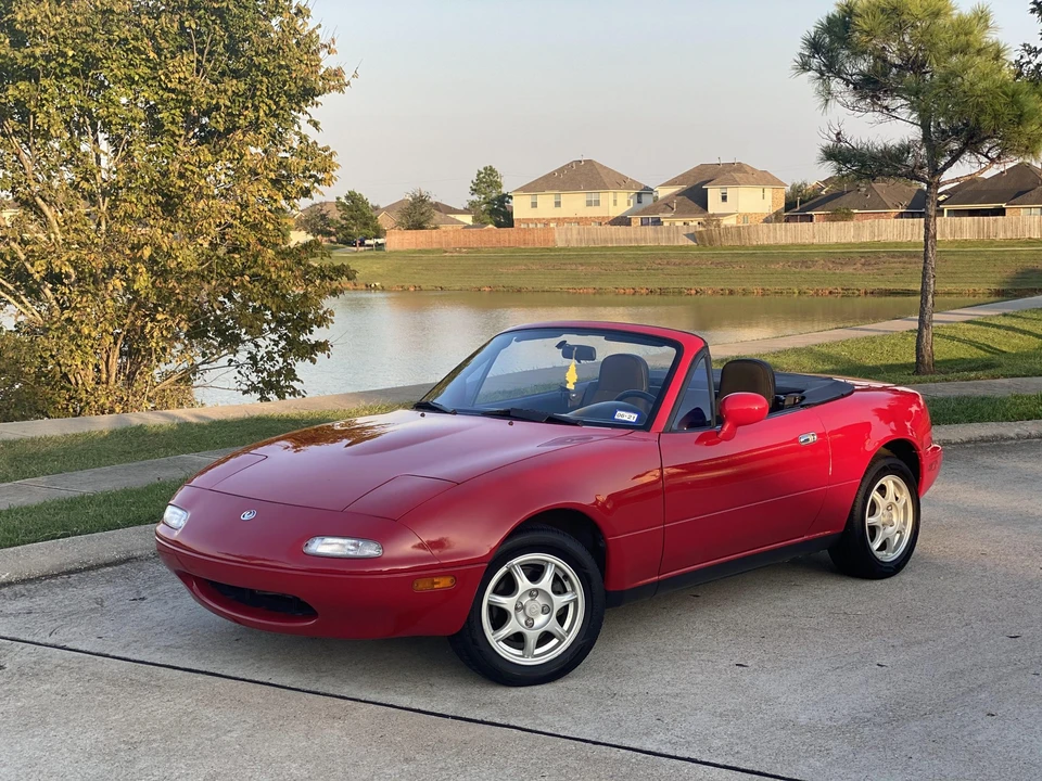 1996 Mazda NA MX-5 Miata - Image 8 of 31