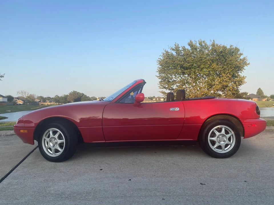 1996 Mazda NA MX-5 Miata - Image 10 of 31