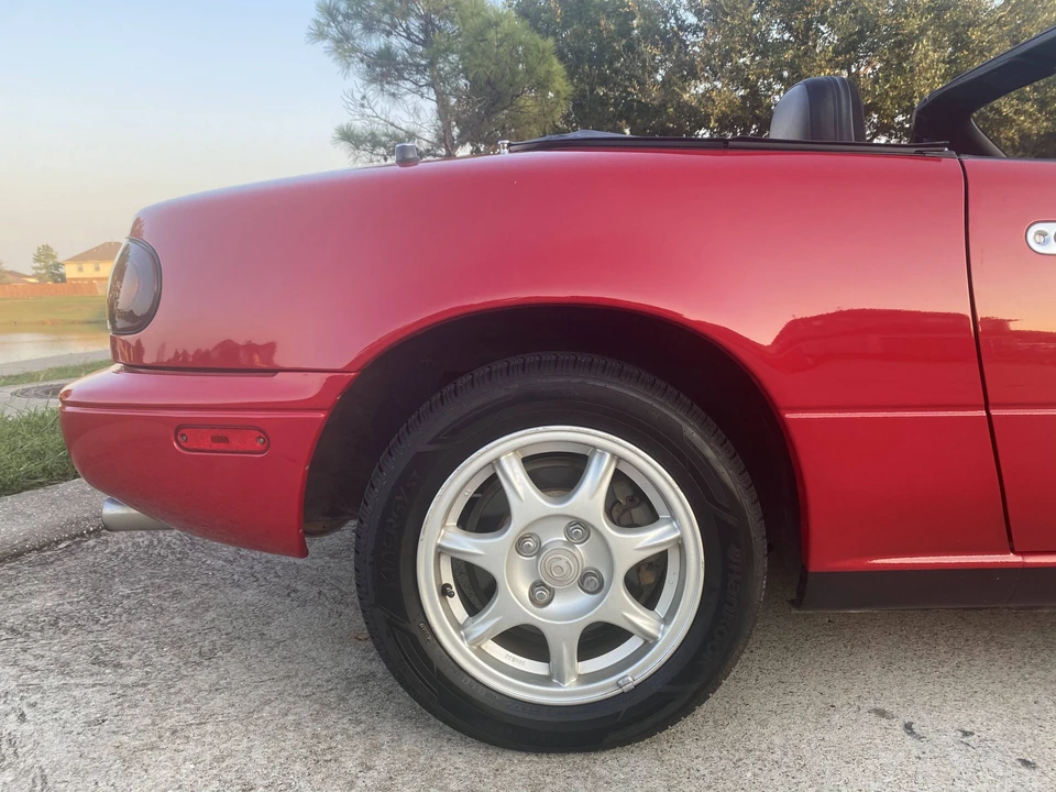 1996 Mazda NA MX-5 Miata - Image 21 of 31
