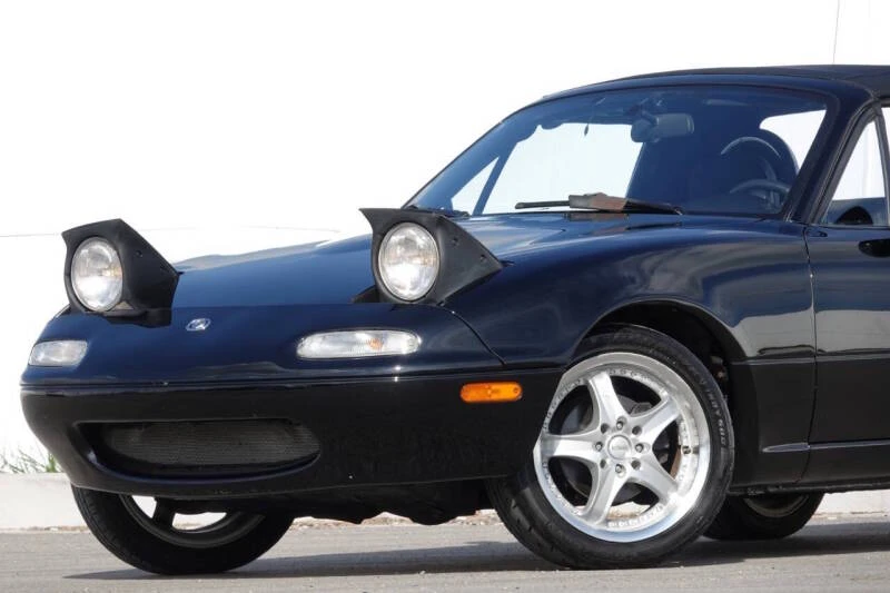 1996 Mazda NA MX-5 Miata - Image 13 of 31