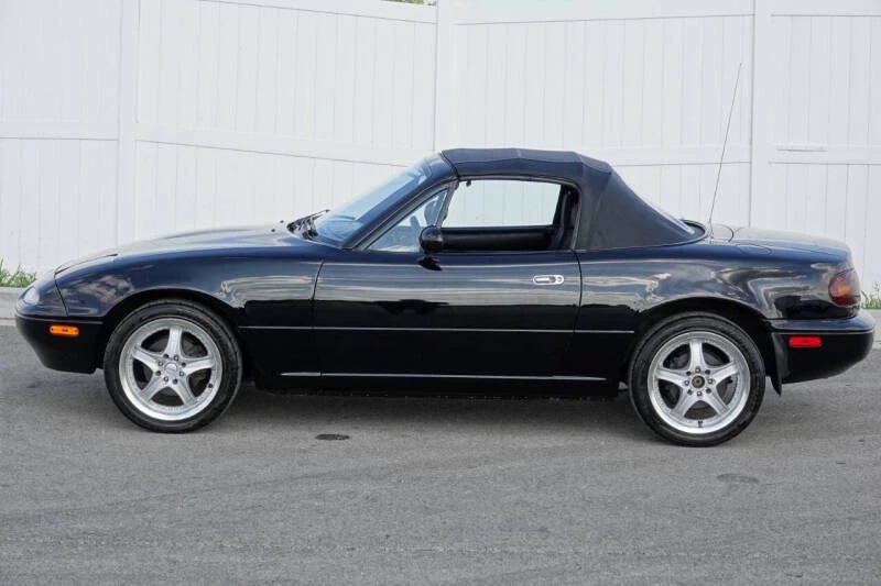 1996 Mazda NA MX-5 Miata - Image 25 of 31