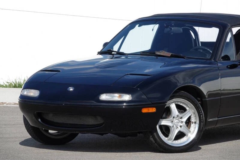 1996 Mazda NA MX-5 Miata - Image 4 of 31
