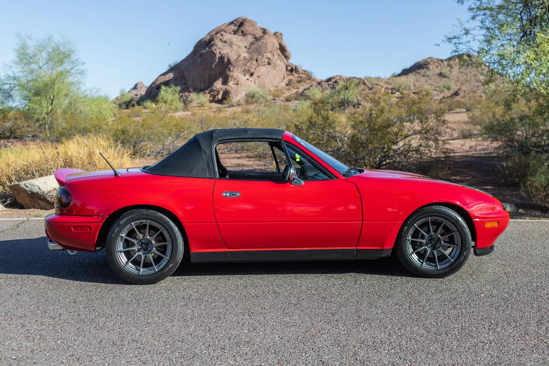 1996 Mazda NA MX-5 Miata - Image 19 of 31