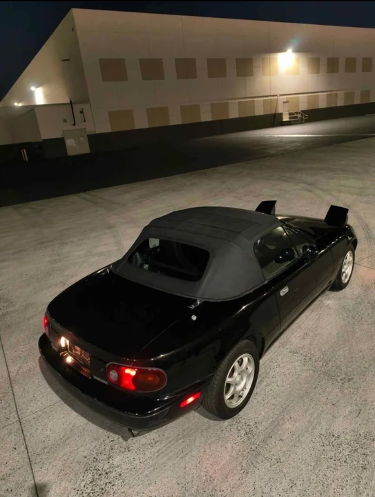 1996 Mazda NA MX-5 Miata - Image 2 of 13