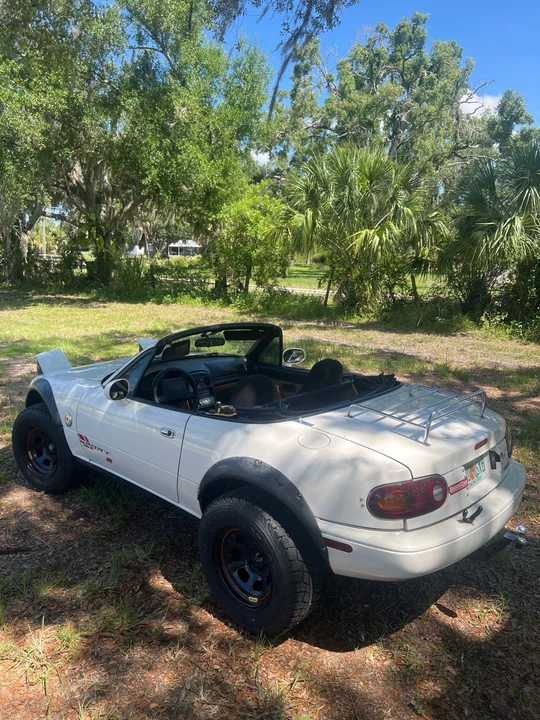 1996 Mazda NA MX-5 Miata - Image 8 of 31