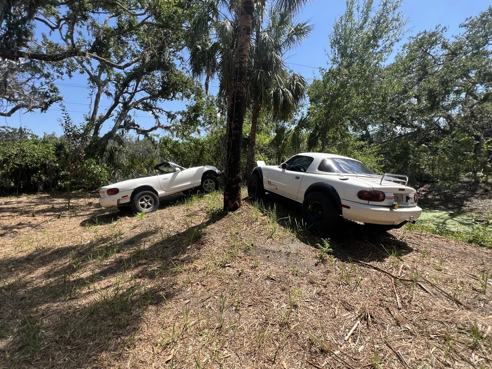 1996 Mazda NA MX-5 Miata - Image 17 of 21