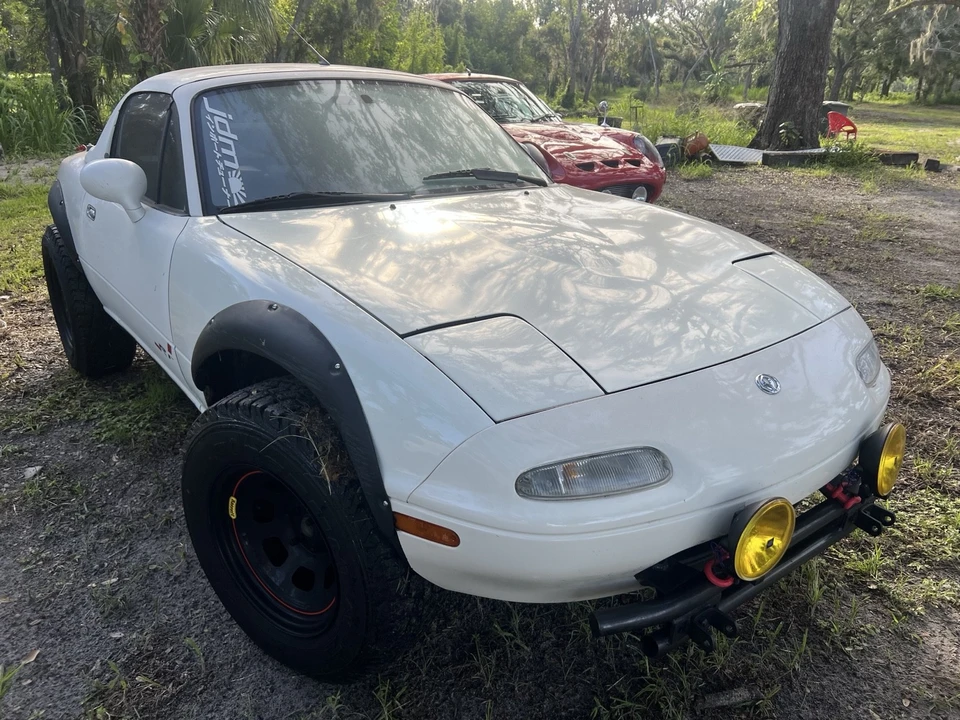 1996 Mazda NA MX-5 Miata - Image 13 of 21