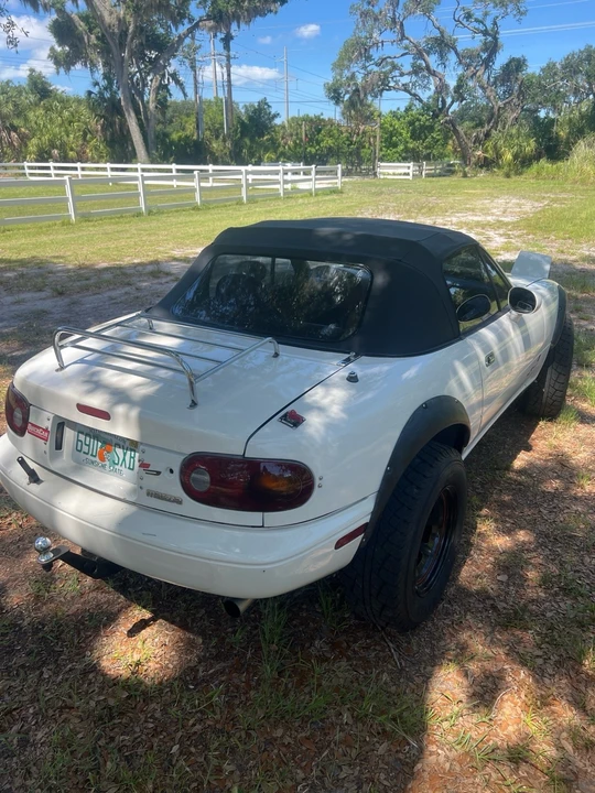 1996 Mazda NA MX-5 Miata - Image 6 of 31