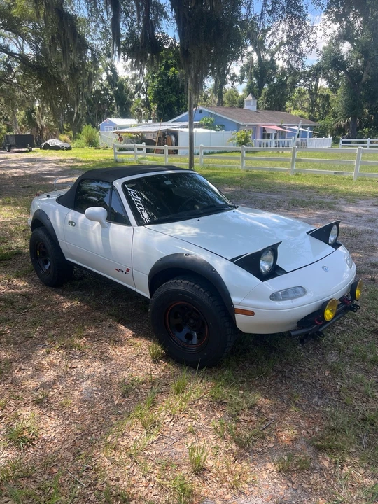 1996 Mazda NA MX-5 Miata - Image 3 of 25