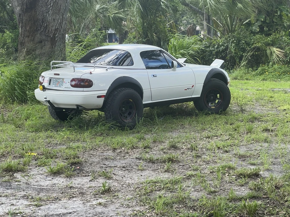 1996 Mazda NA MX-5 Miata - Image 15 of 21