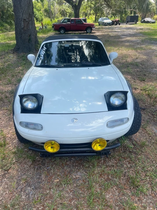 1996 Mazda NA MX-5 Miata - Image 2 of 25