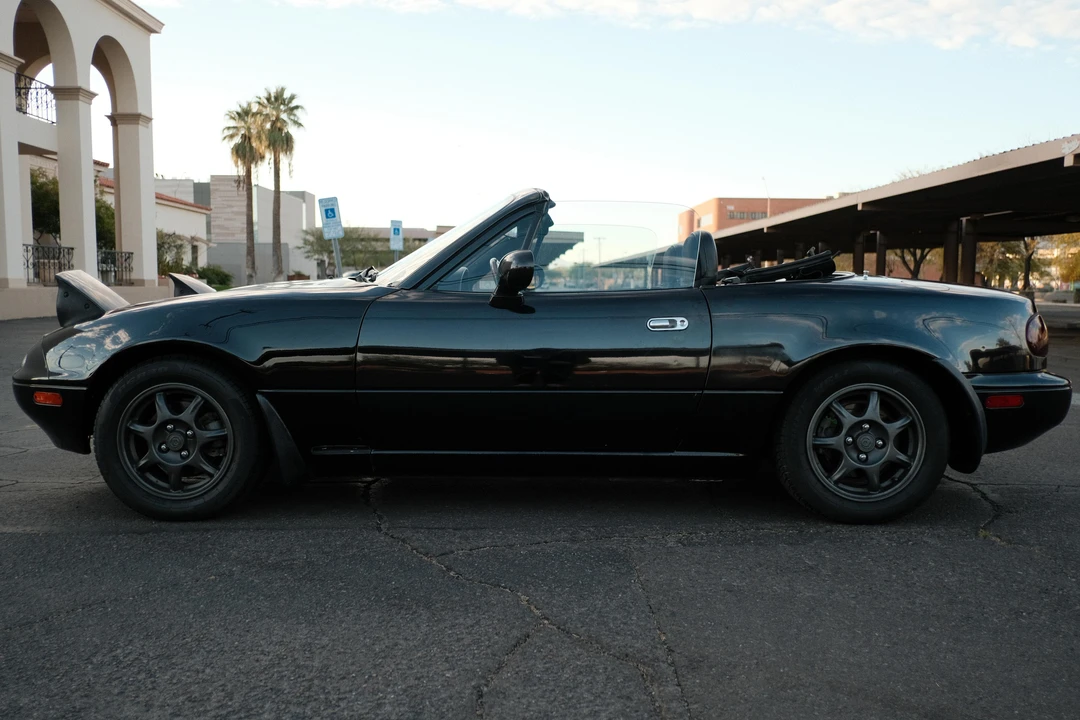 1996 Mazda NA MX-5 Miata - Image 8 of 31