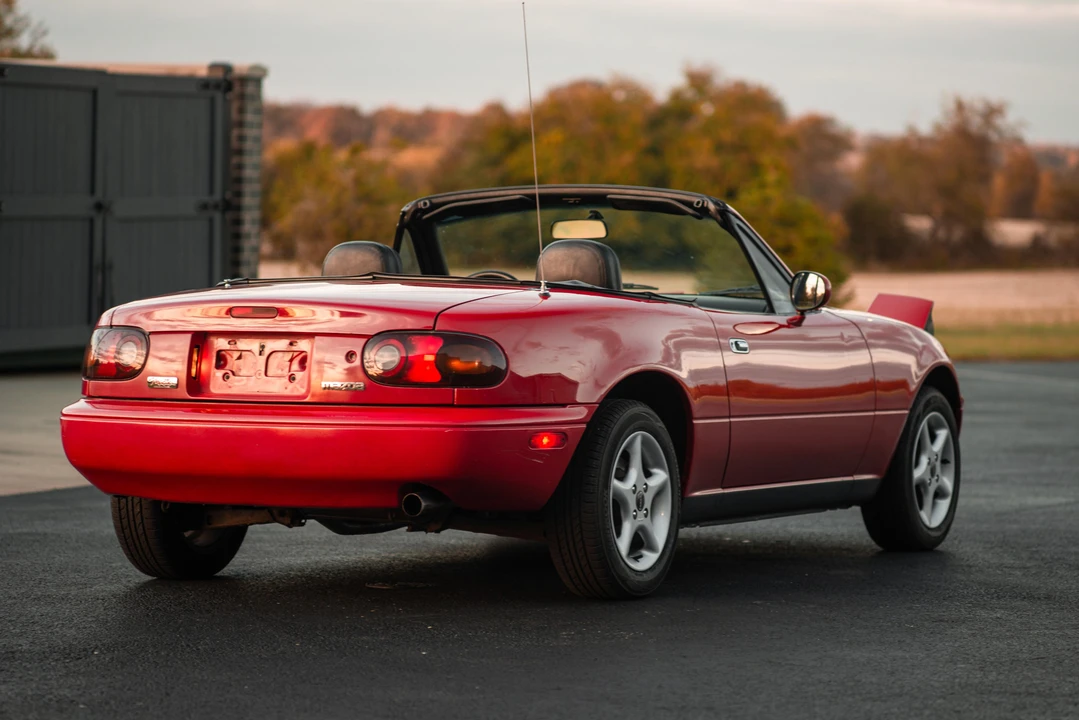 1996 Mazda NA MX-5 Miata - Image 10 of 31