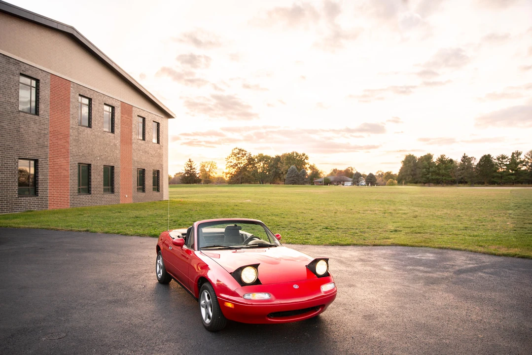 1996 Mazda NA MX-5 Miata - Image 14 of 31