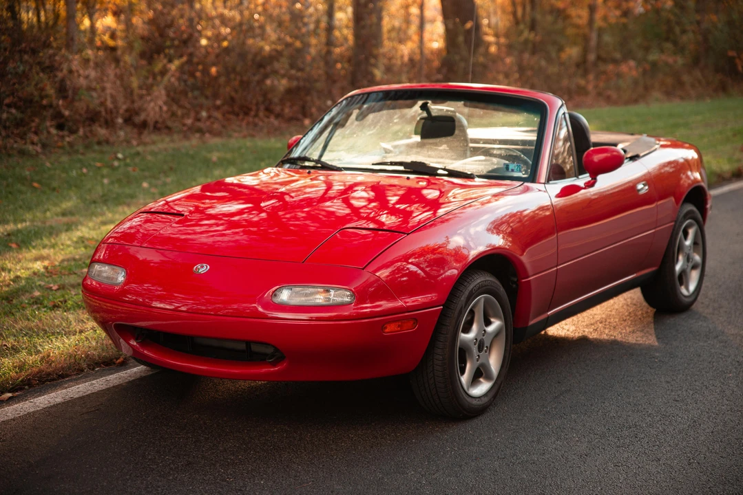 1996 Mazda NA MX-5 Miata - Image 6 of 31