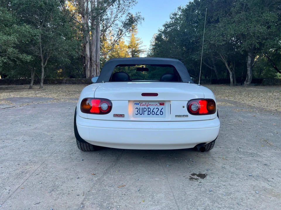 1996 Mazda NA MX-5 Miata - Image 13 of 31
