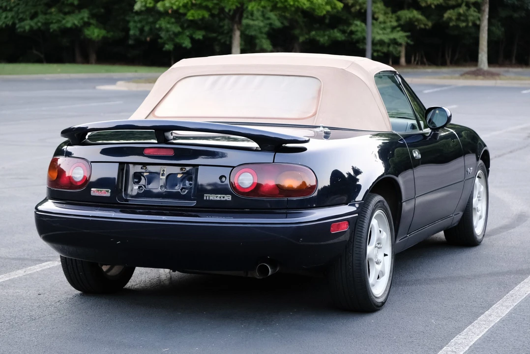 1996 Mazda NA MX-5 Miata - Image 11 of 31
