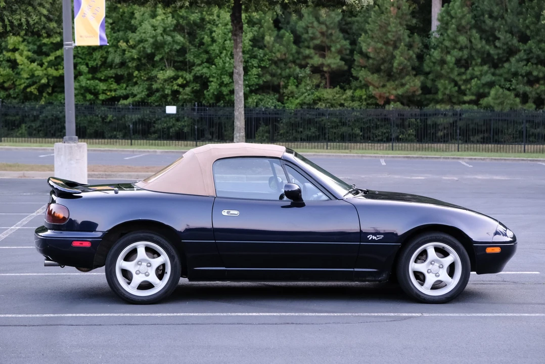 1996 Mazda NA MX-5 Miata - Image 15 of 31