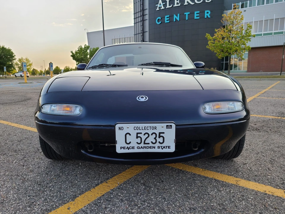 1996 Mazda NA MX-5 Miata - Image 6 of 31
