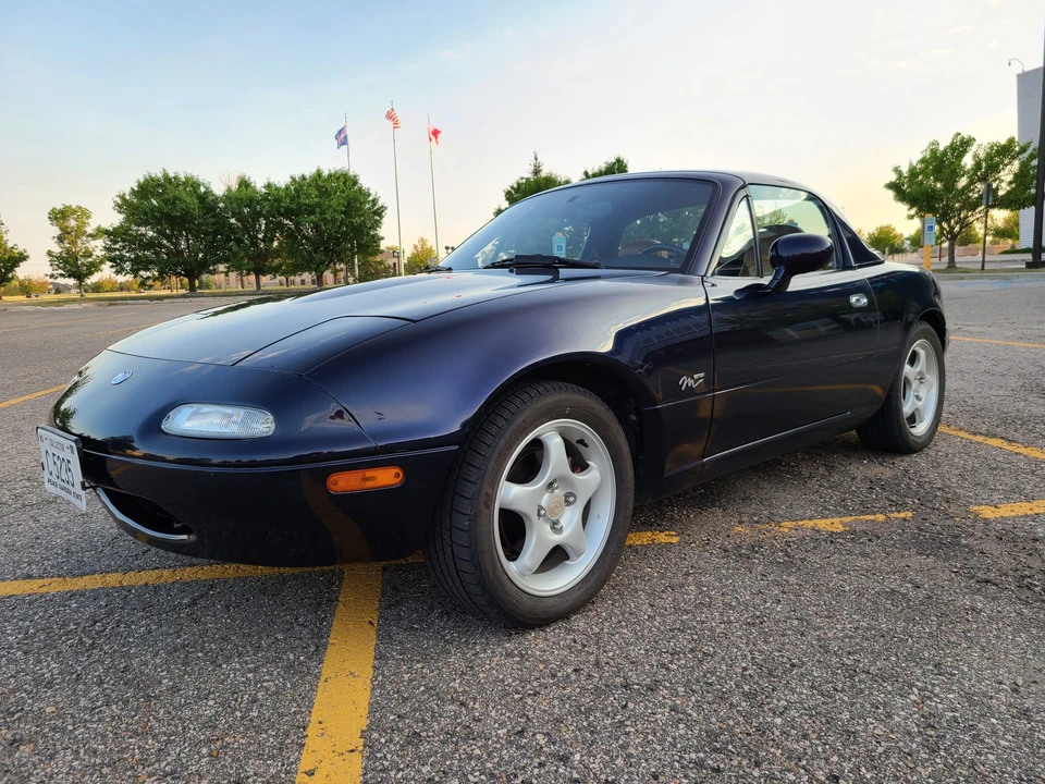 1996 Mazda NA MX-5 Miata - Image 3 of 31