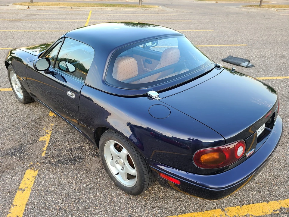 1996 Mazda NA MX-5 Miata - Image 17 of 31