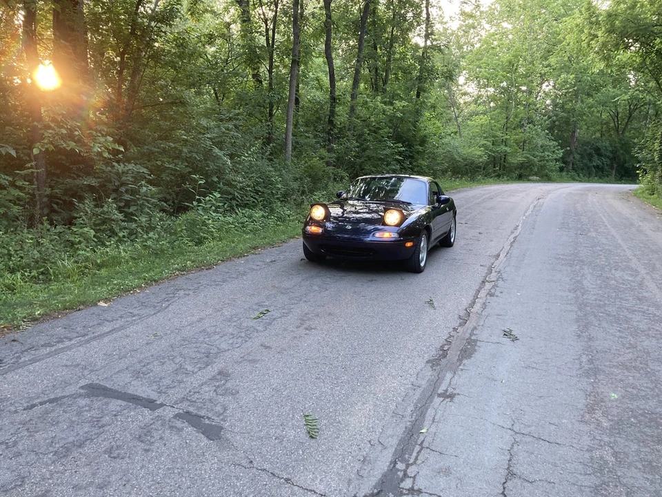 1996 Mazda NA MX-5 Miata - Image 26 of 31