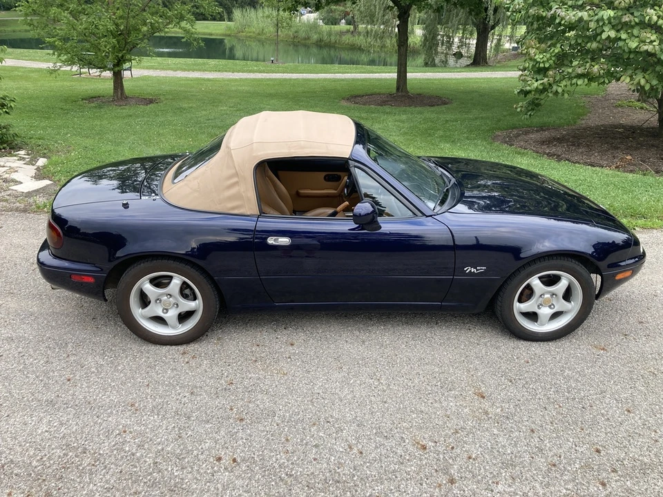 1996 Mazda NA MX-5 Miata - Image 10 of 31