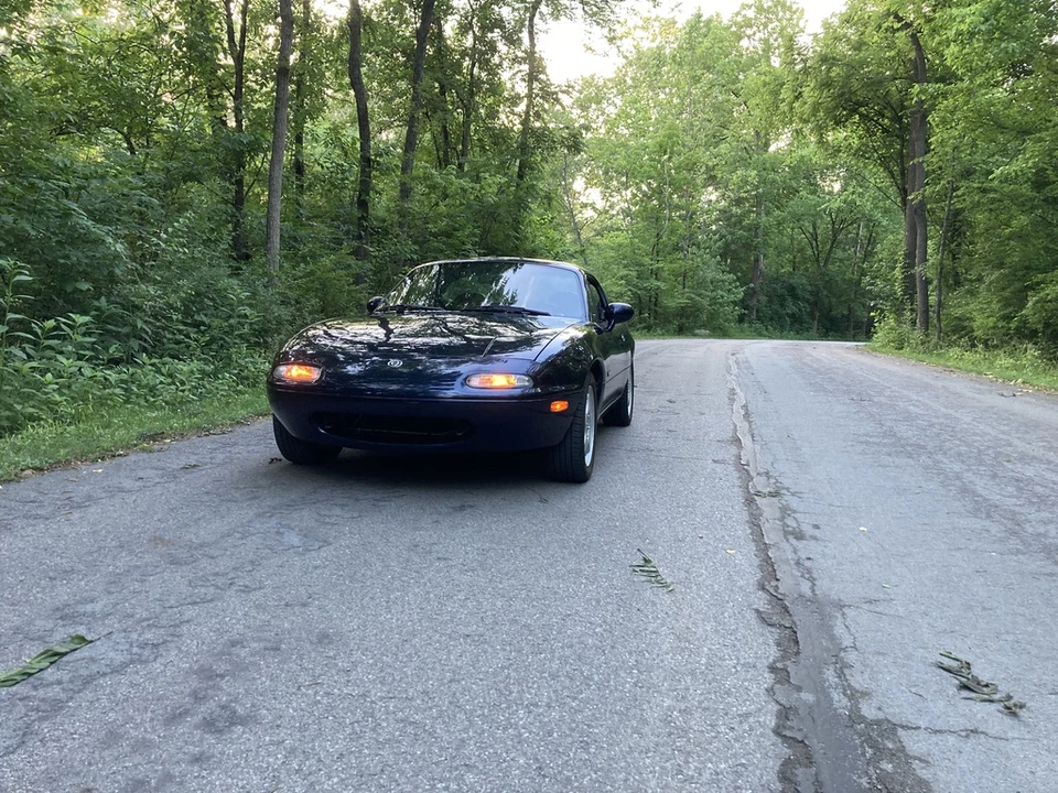 1996 Mazda NA MX-5 Miata - Image 28 of 31