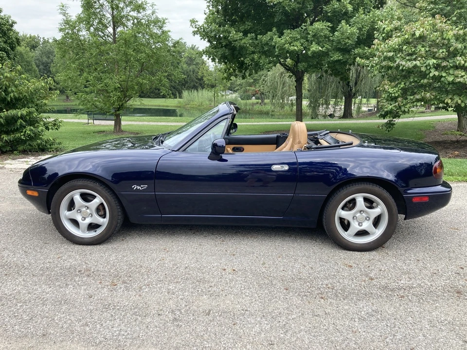1996 Mazda NA MX-5 Miata - Image 22 of 31