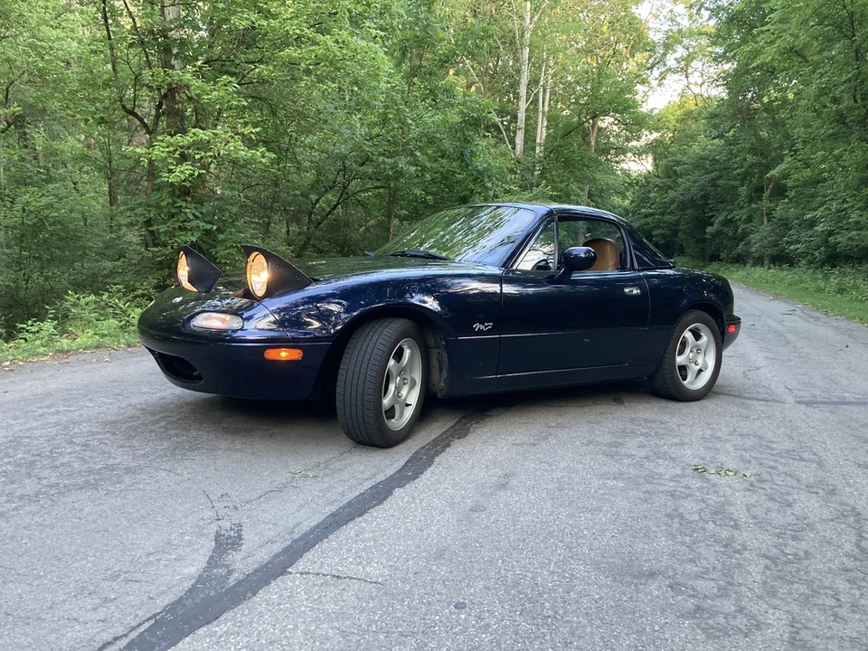 1996 Mazda NA MX-5 Miata - Image 25 of 31
