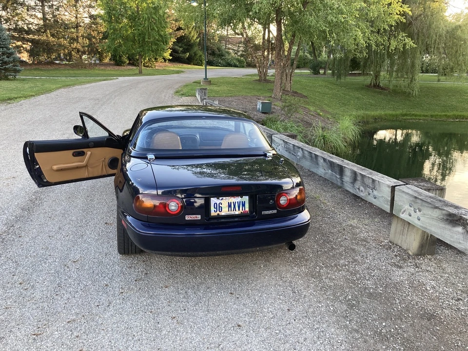 1996 Mazda NA MX-5 Miata - Image 18 of 31