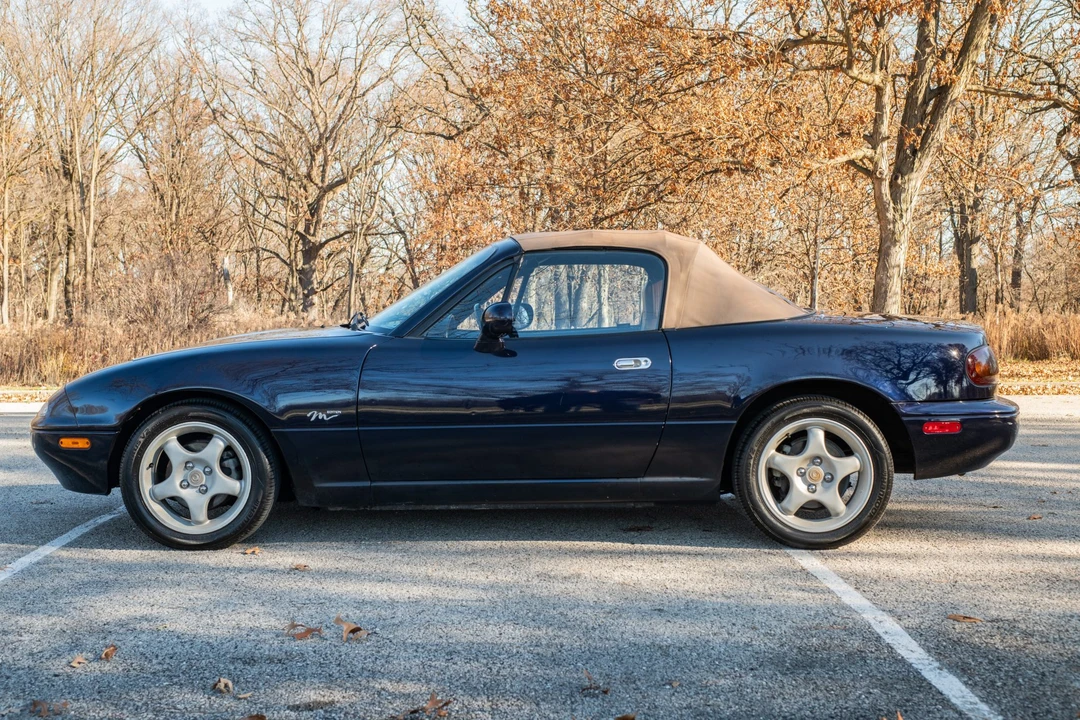 1996 Mazda NA MX-5 Miata - Image 11 of 31