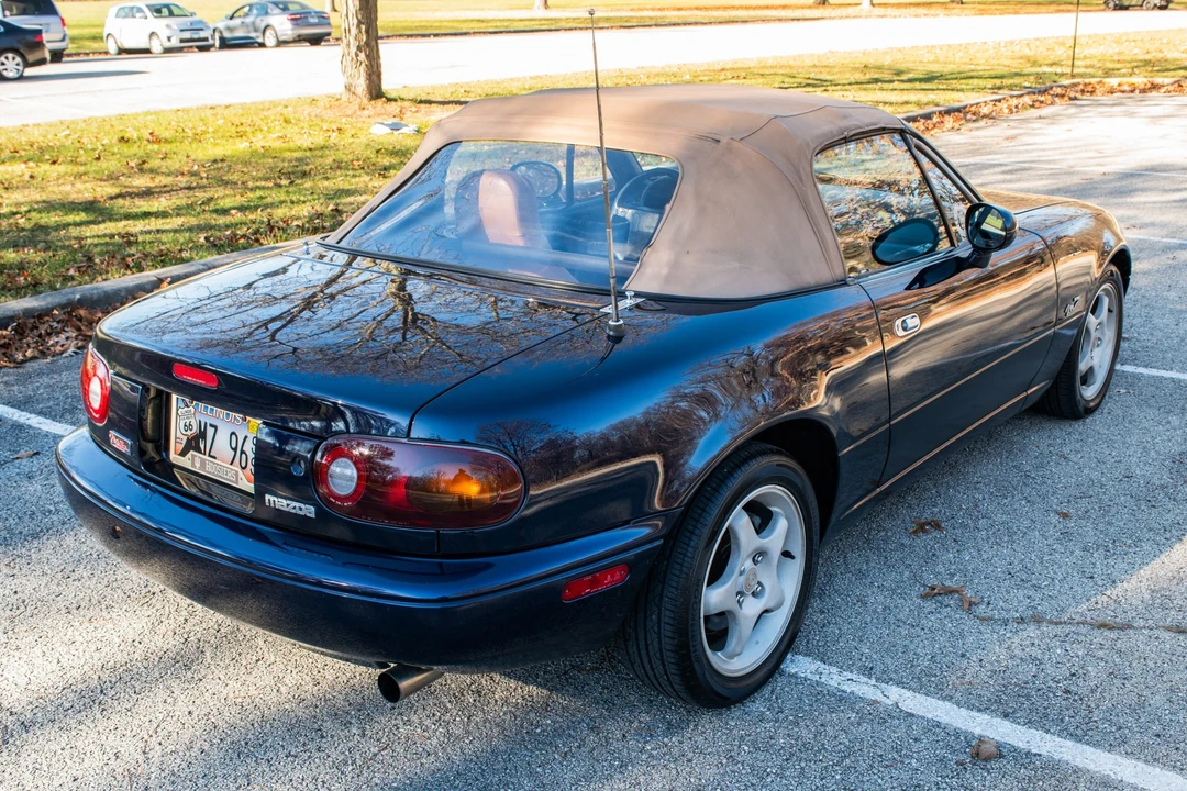 1996 Mazda NA MX-5 Miata - Image 16 of 31