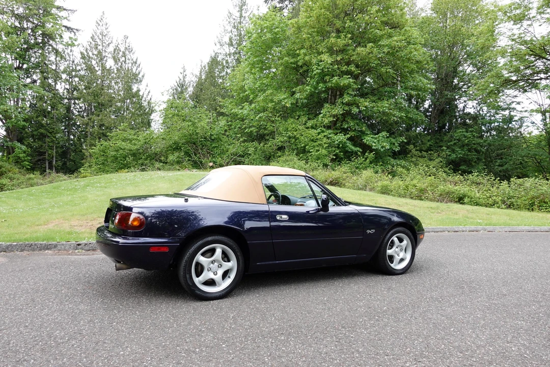 1996 Mazda NA MX-5 Miata - Image 18 of 31