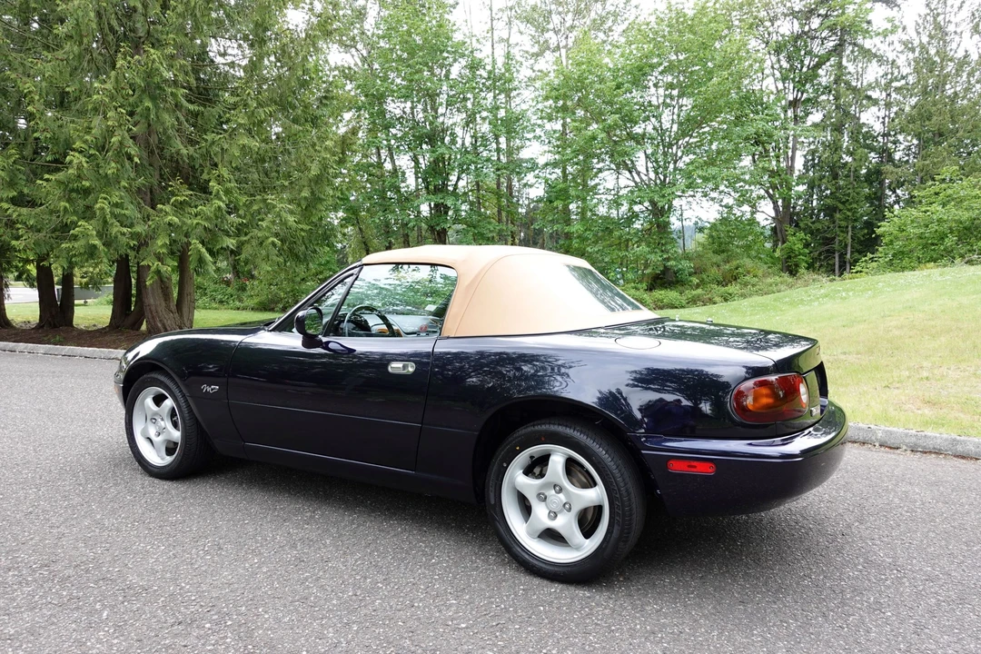 1996 Mazda NA MX-5 Miata - Image 9 of 31