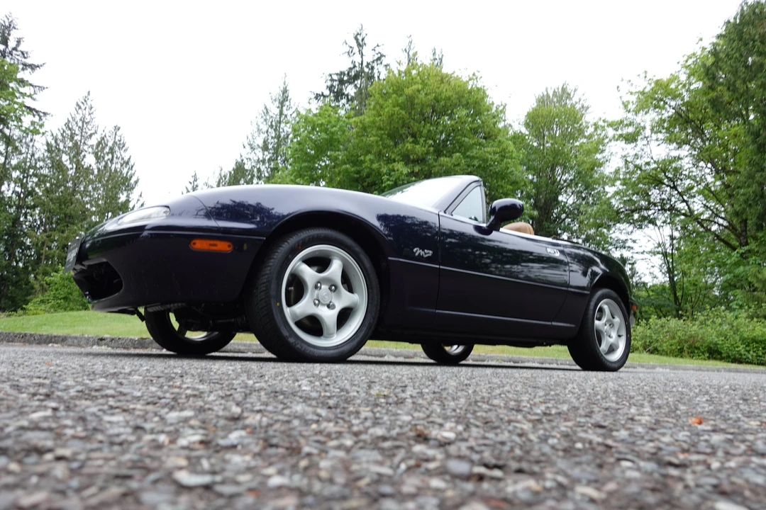 1996 Mazda NA MX-5 Miata - Image 27 of 31