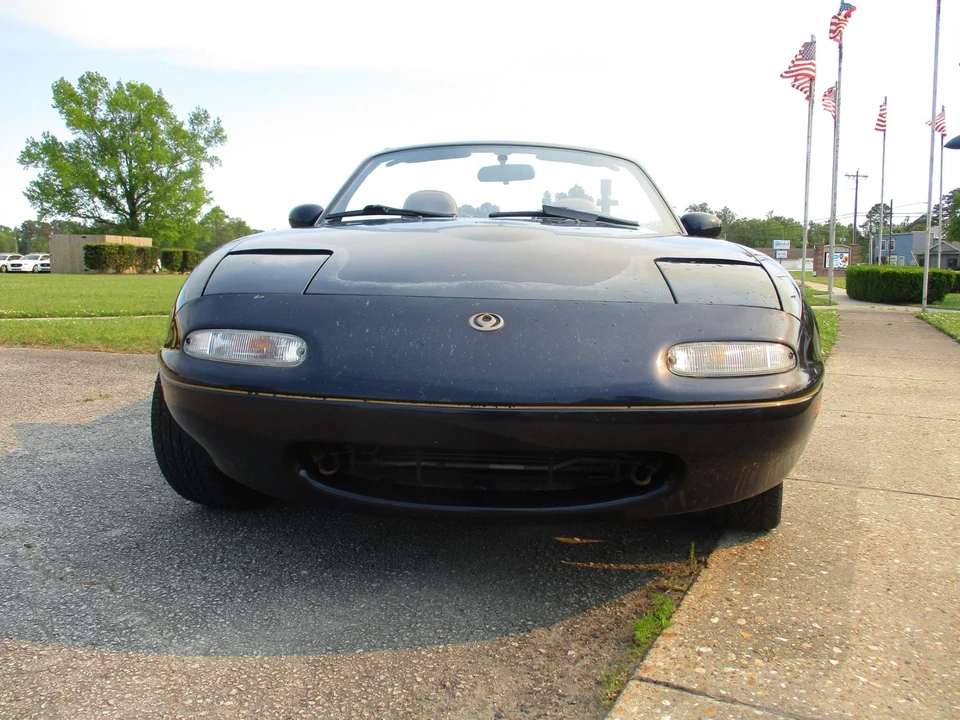 1996 Mazda NA MX-5 Miata - Image 3 of 31