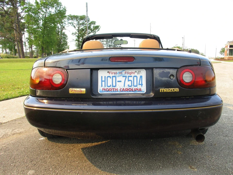 1996 Mazda NA MX-5 Miata - Image 11 of 31