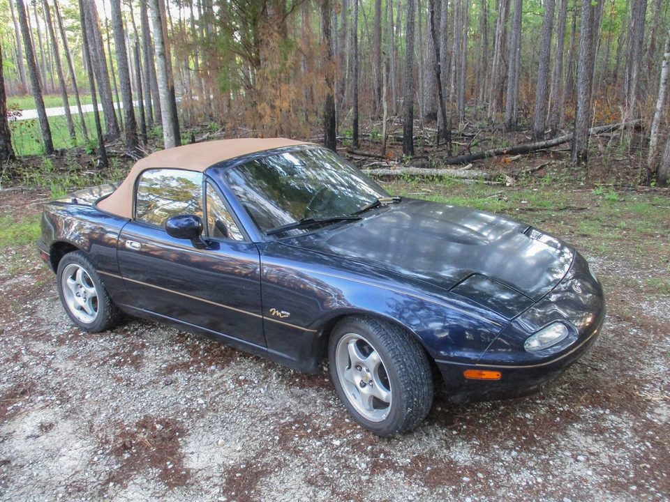 1996 Mazda NA MX-5 Miata - Image 17 of 31