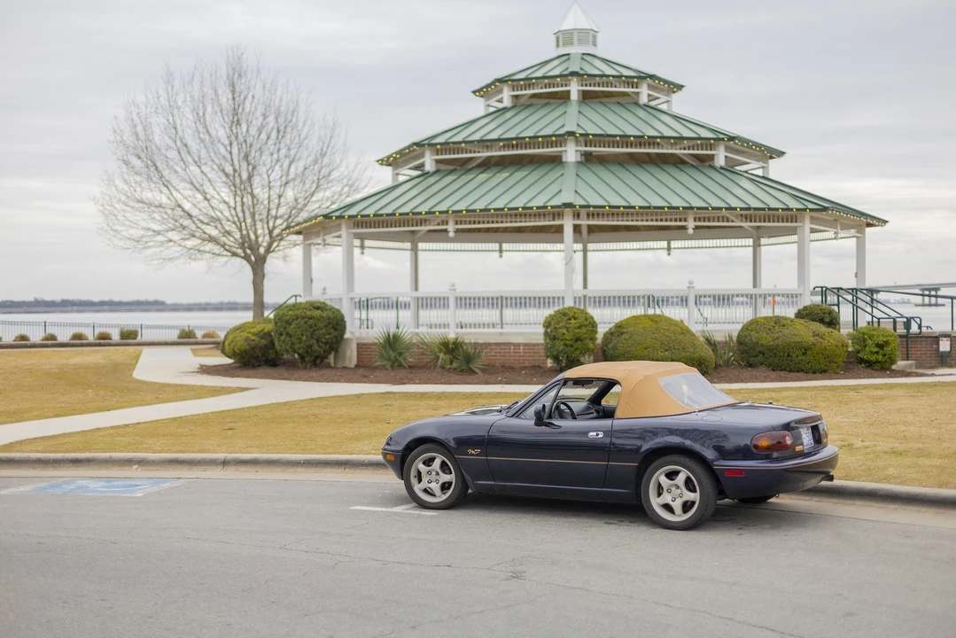 1996 Mazda NA MX-5 Miata - Image 28 of 31