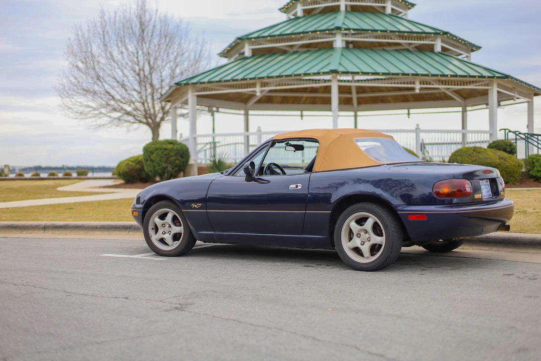 1996 Mazda NA MX-5 Miata - Image 22 of 31