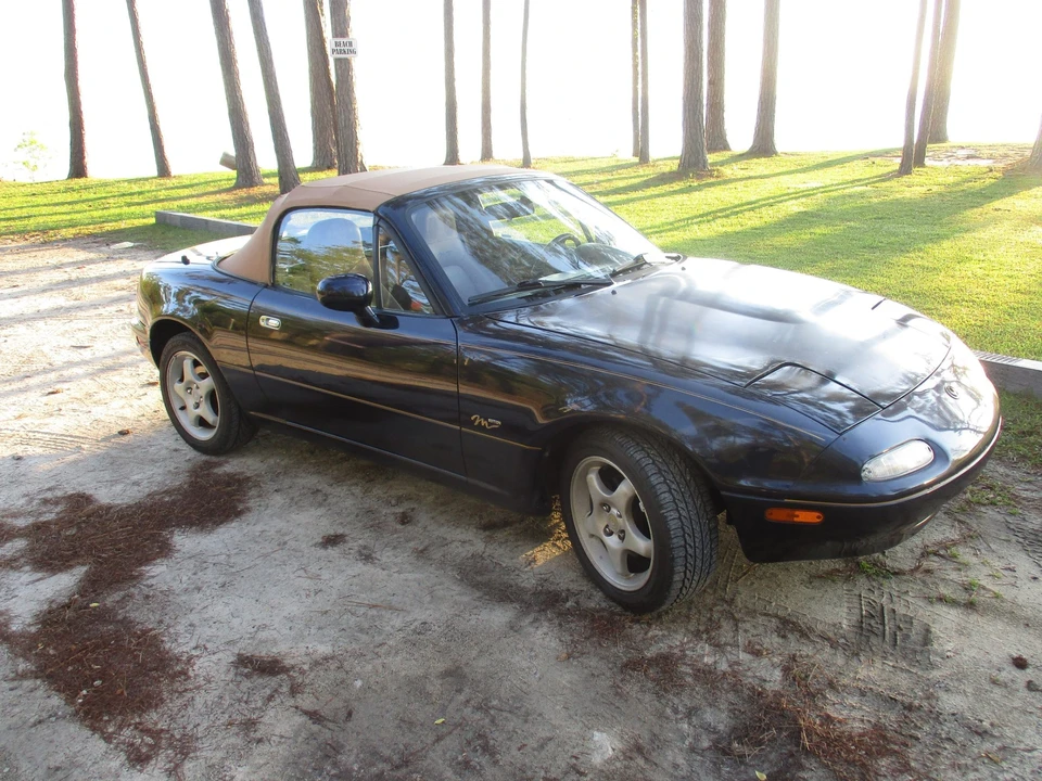 1996 Mazda NA MX-5 Miata - Image 16 of 31