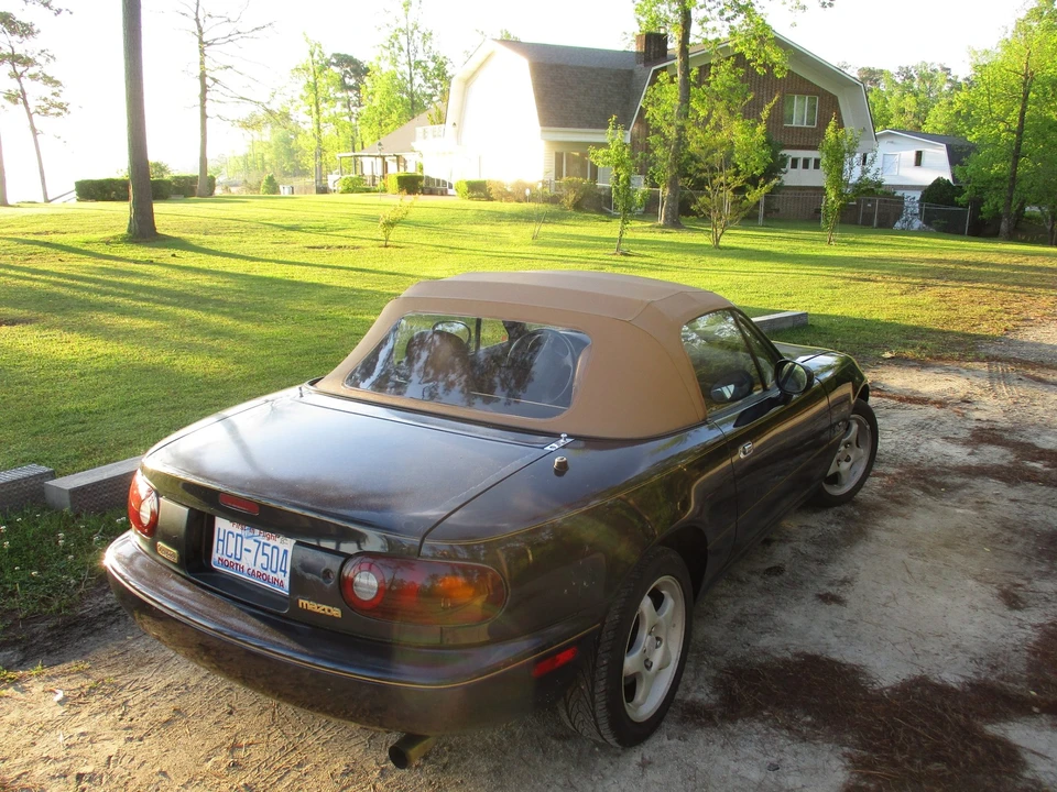 1996 Mazda NA MX-5 Miata - Image 19 of 31