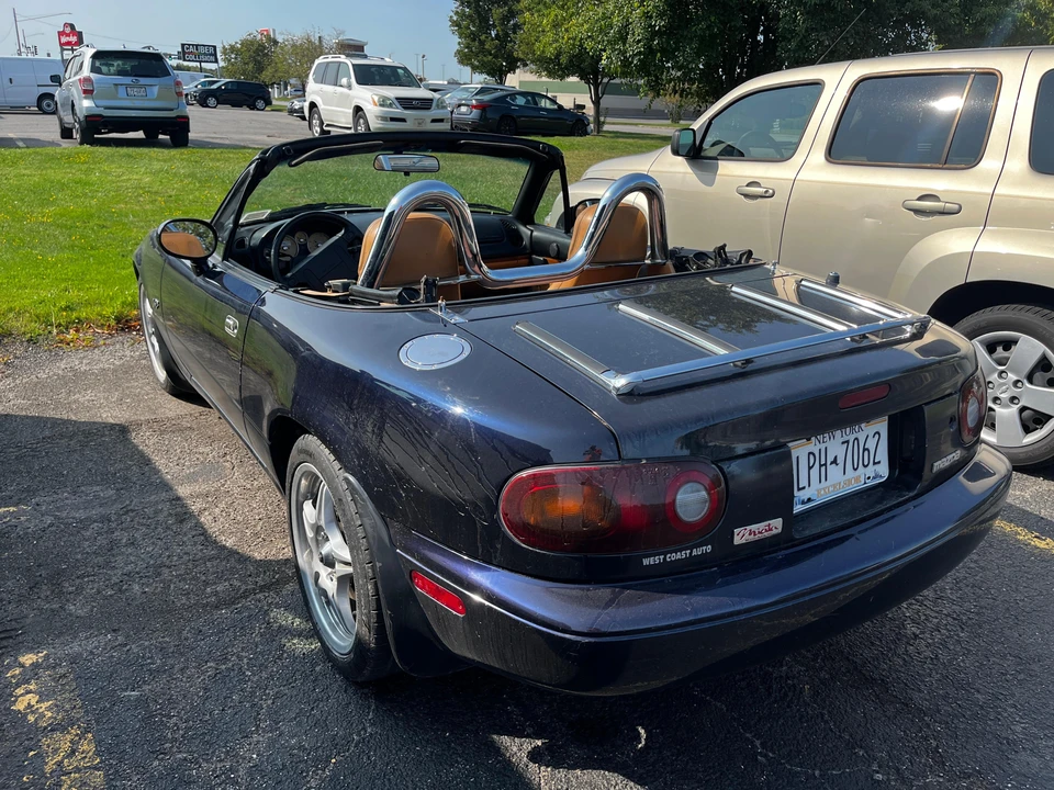 1996 Mazda NA MX-5 Miata - Image 12 of 31