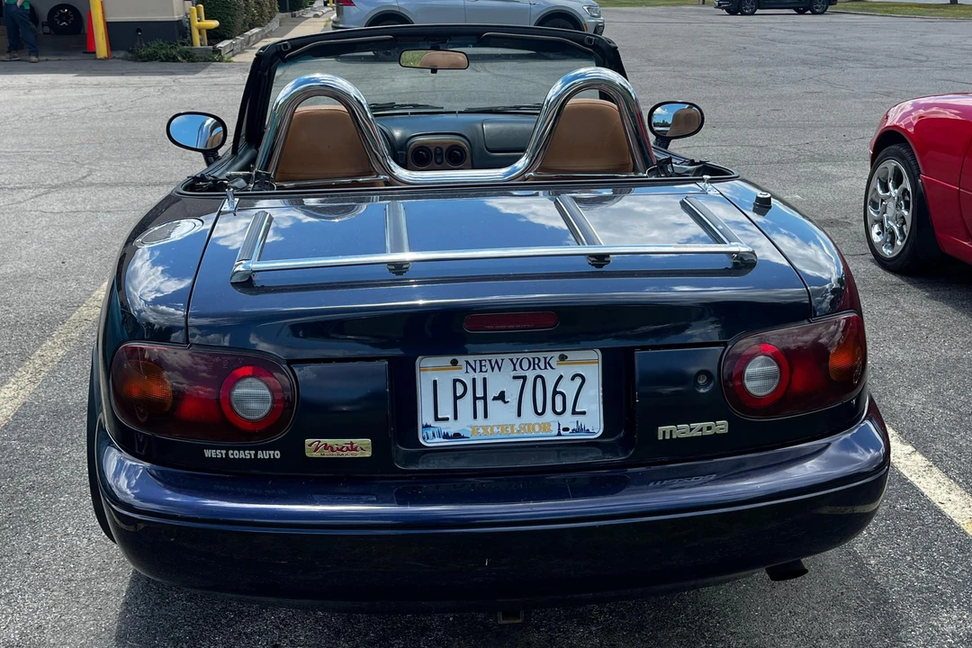 1996 Mazda NA MX-5 Miata - Image 5 of 31