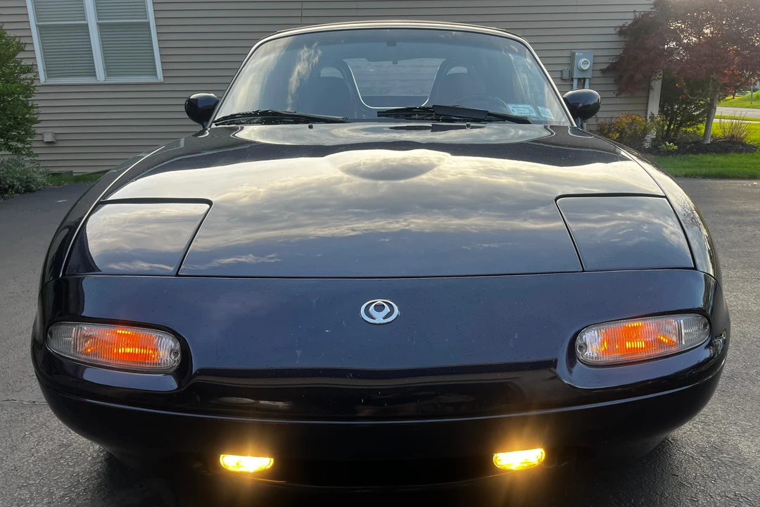 1996 Mazda NA MX-5 Miata - Image 2 of 31