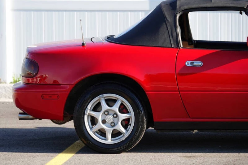 1996 Mazda NA MX-5 Miata - Image 22 of 31