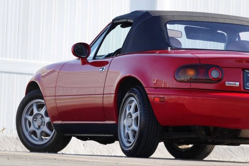 1996 Mazda NA MX-5 Miata - Image 14 of 31