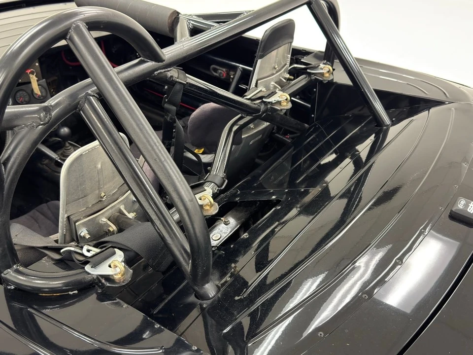 1996 Mazda NA MX-5 Miata - Image 29 of 31