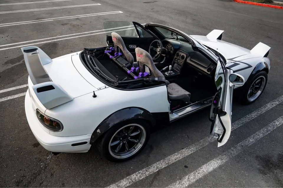 1996 Mazda NA MX-5 Miata - Image 2 of 17